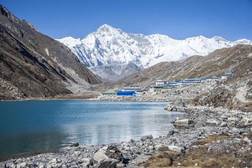 Scenic Lake with Mountain Backdrop